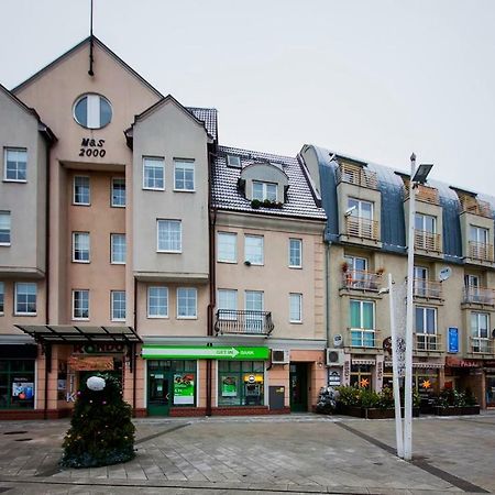 Wyspa Uznam - Plac Wolnosci シフィノウイシチェ エクステリア 写真