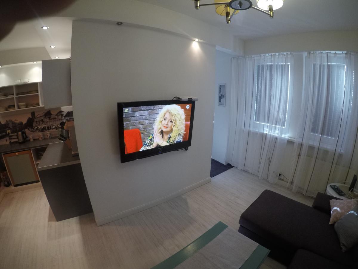 Wyspa Uznam - Plac Wolnosci シフィノウイシチェ エクステリア 写真